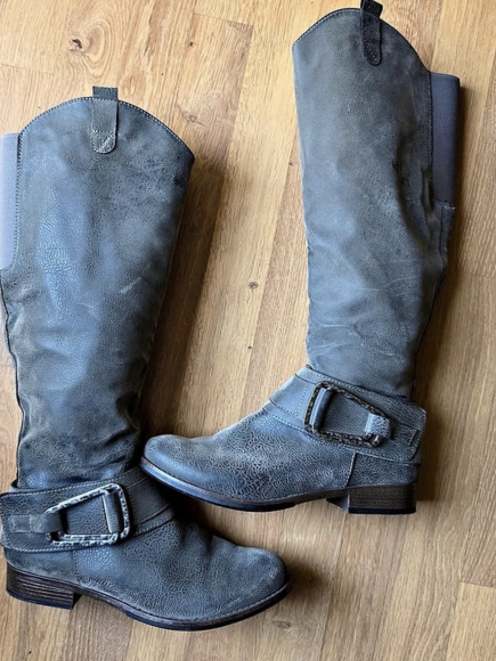 XOXO Women's Gray Tall Buckle Boots